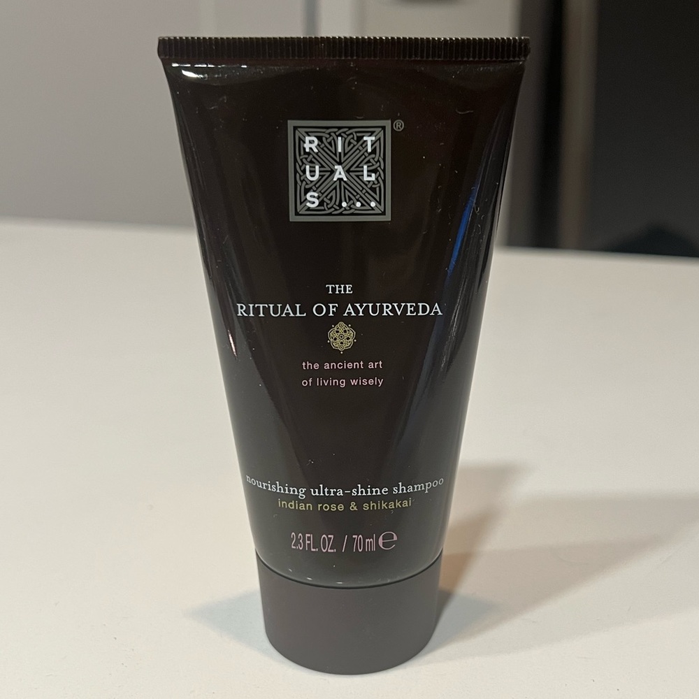 Rituals Shampoo - The Ritual of Ayurveda - Indian Rose and Shikakai